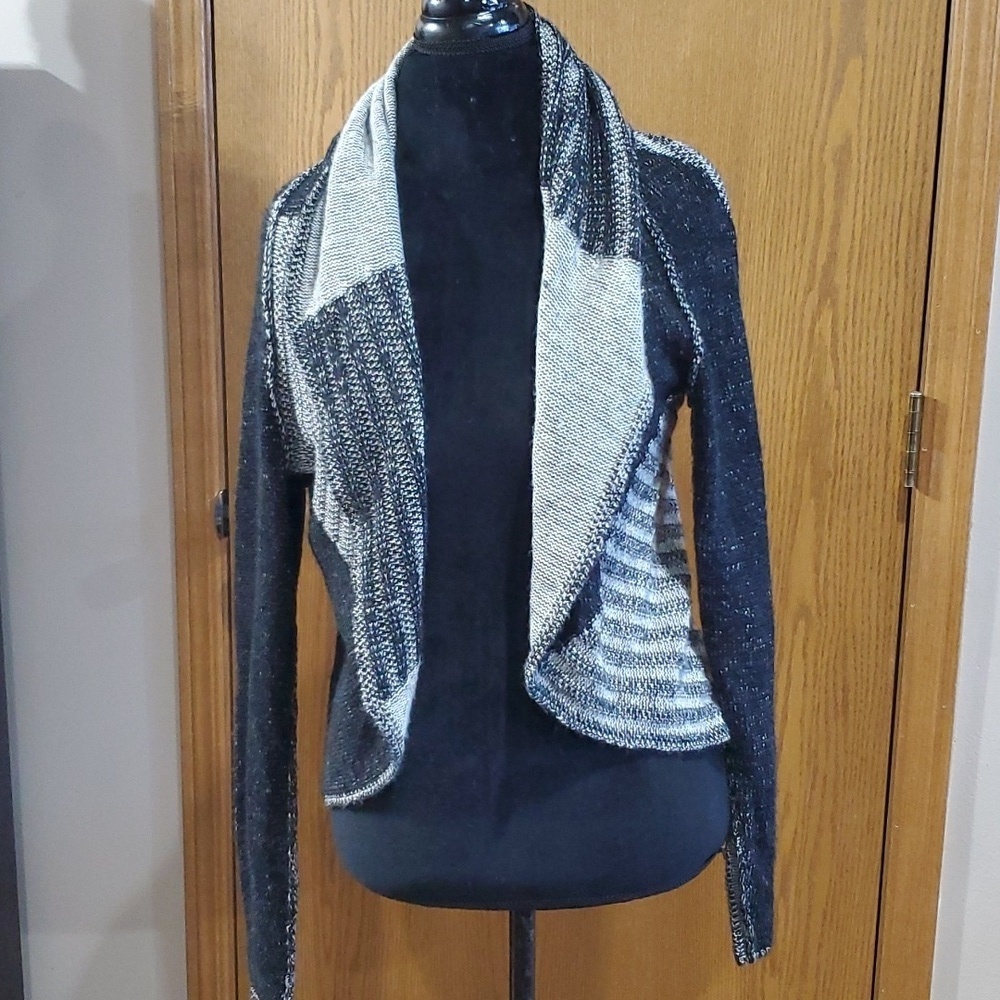 Cabi open front waterfall cardigan wool blend block knit grey black white